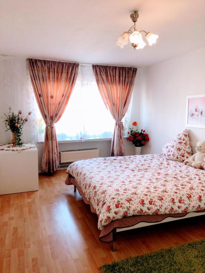 2 Privatzimmer , Dusche /Wc Nahe Koeln เฟรเชน ภายนอก รูปภาพ