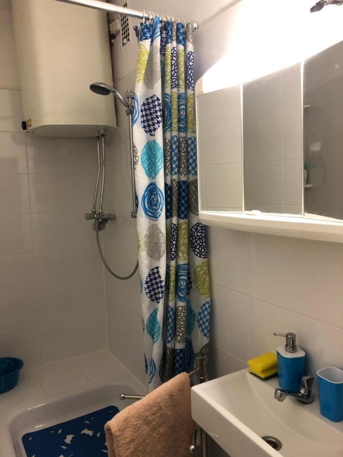 2 Privatzimmer , Dusche /Wc Nahe Koeln เฟรเชน ภายนอก รูปภาพ